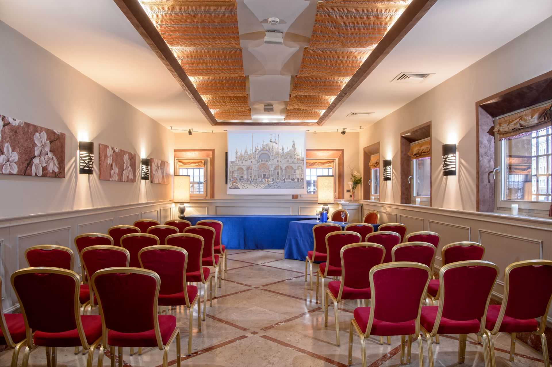 Sala Cornaro Meeting Gallery